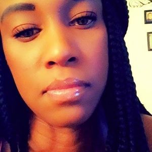 Meet your Posher, Khaliah